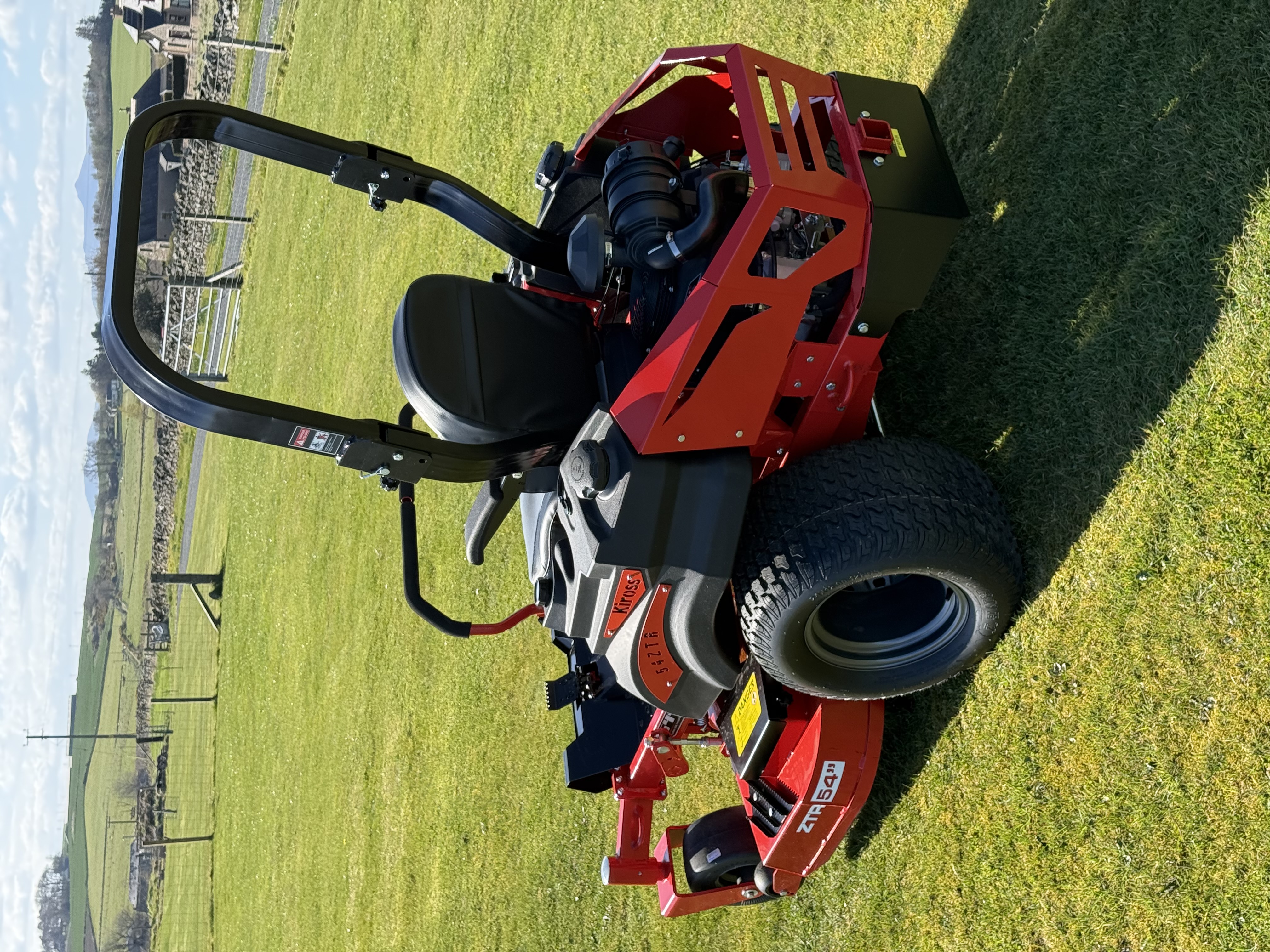 Kiross® ZTR54C - Zero Turn Mower