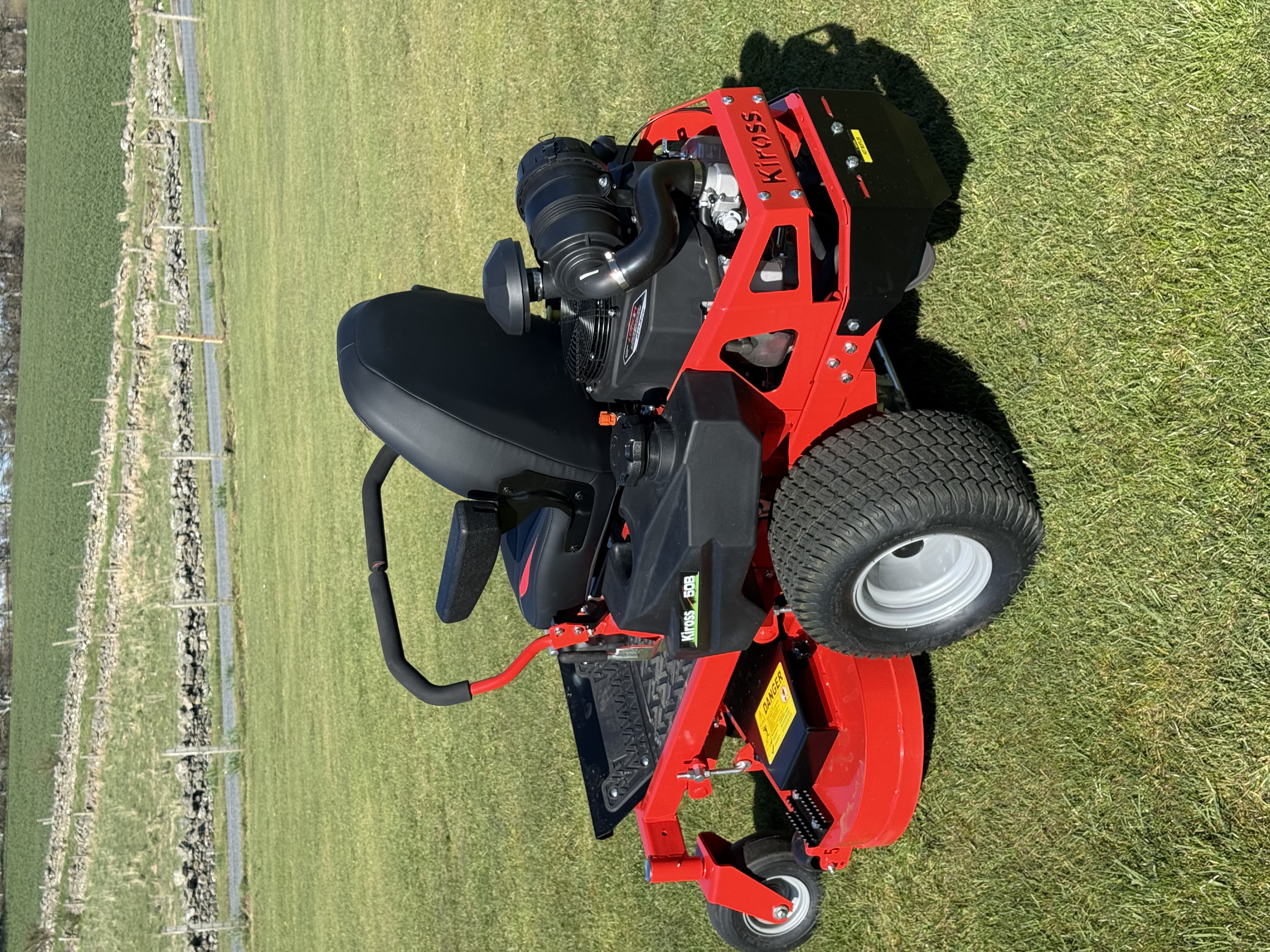 Kiross® ZTR50B - Zero Turn Mower