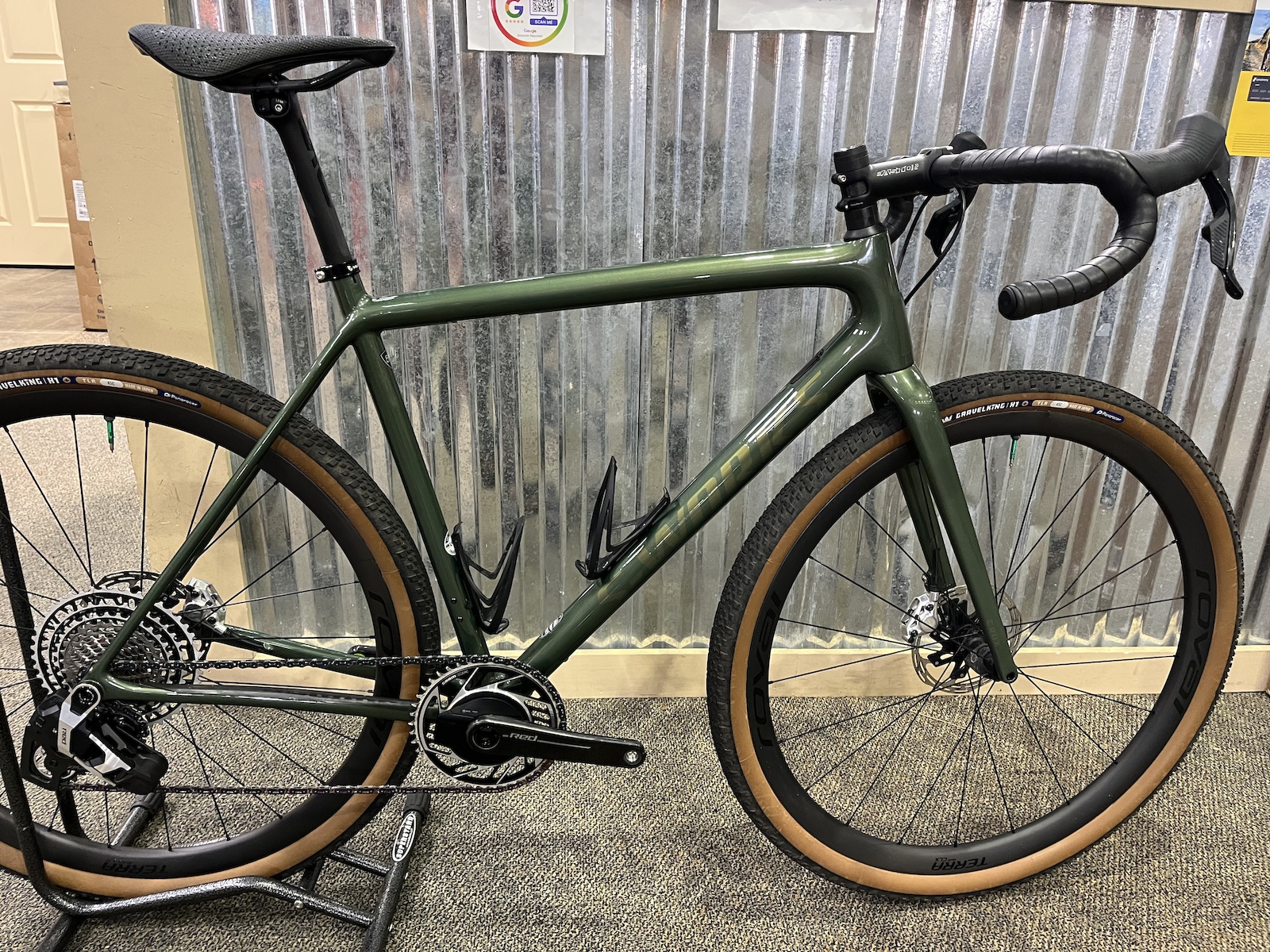 2025 S-Works Crux 56