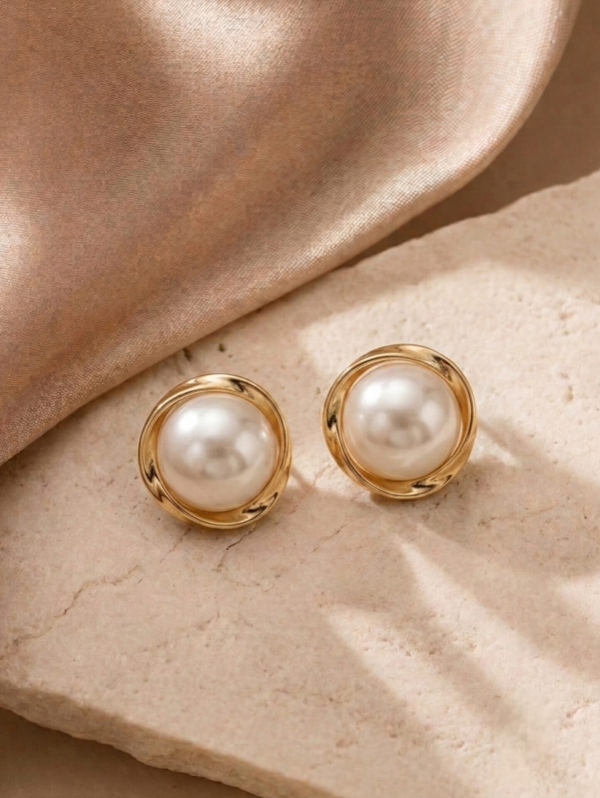 The Blossom Studs.