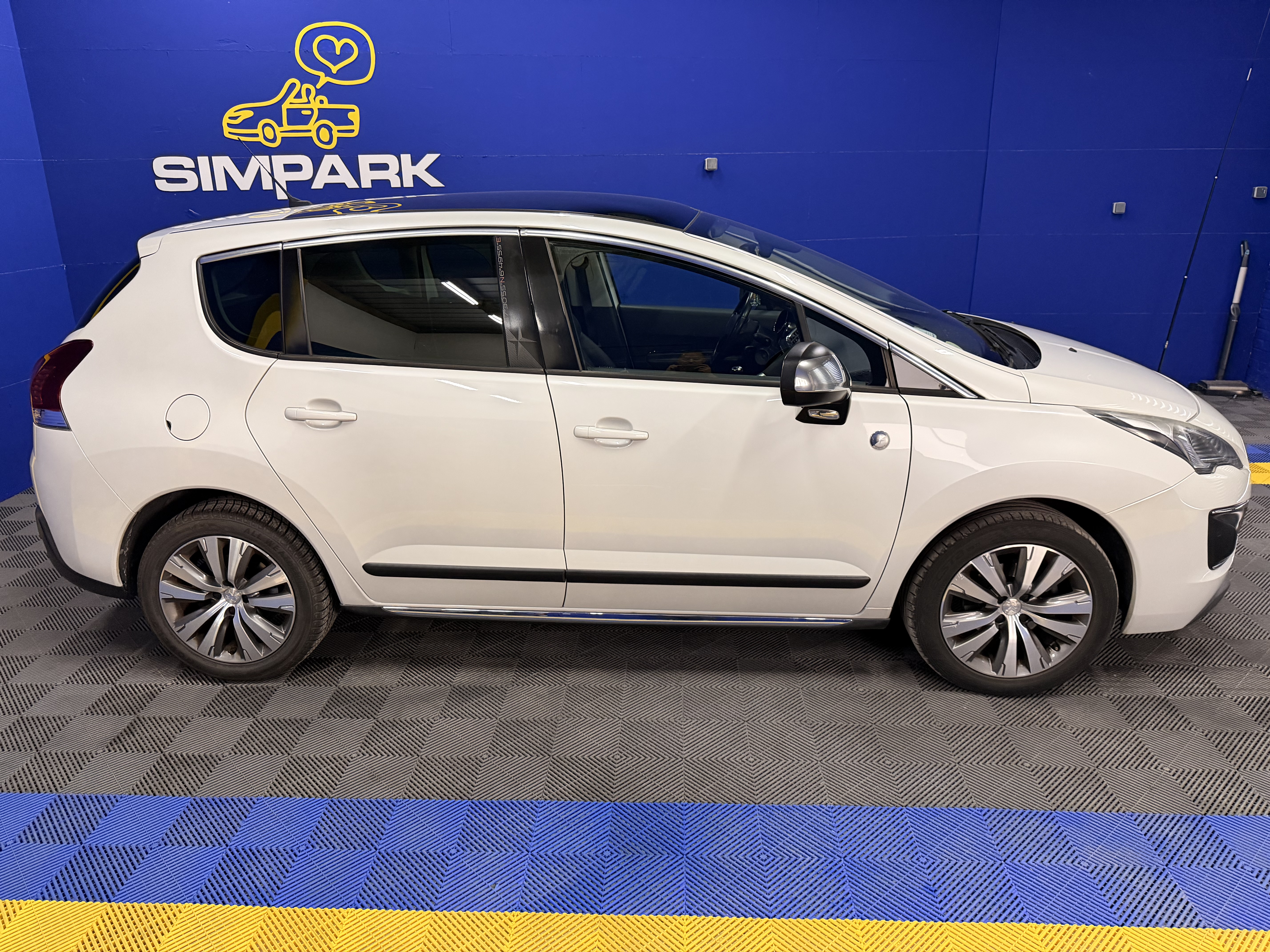 PEUGEOT 3008 CROSSWAY 2015 - 145500KM