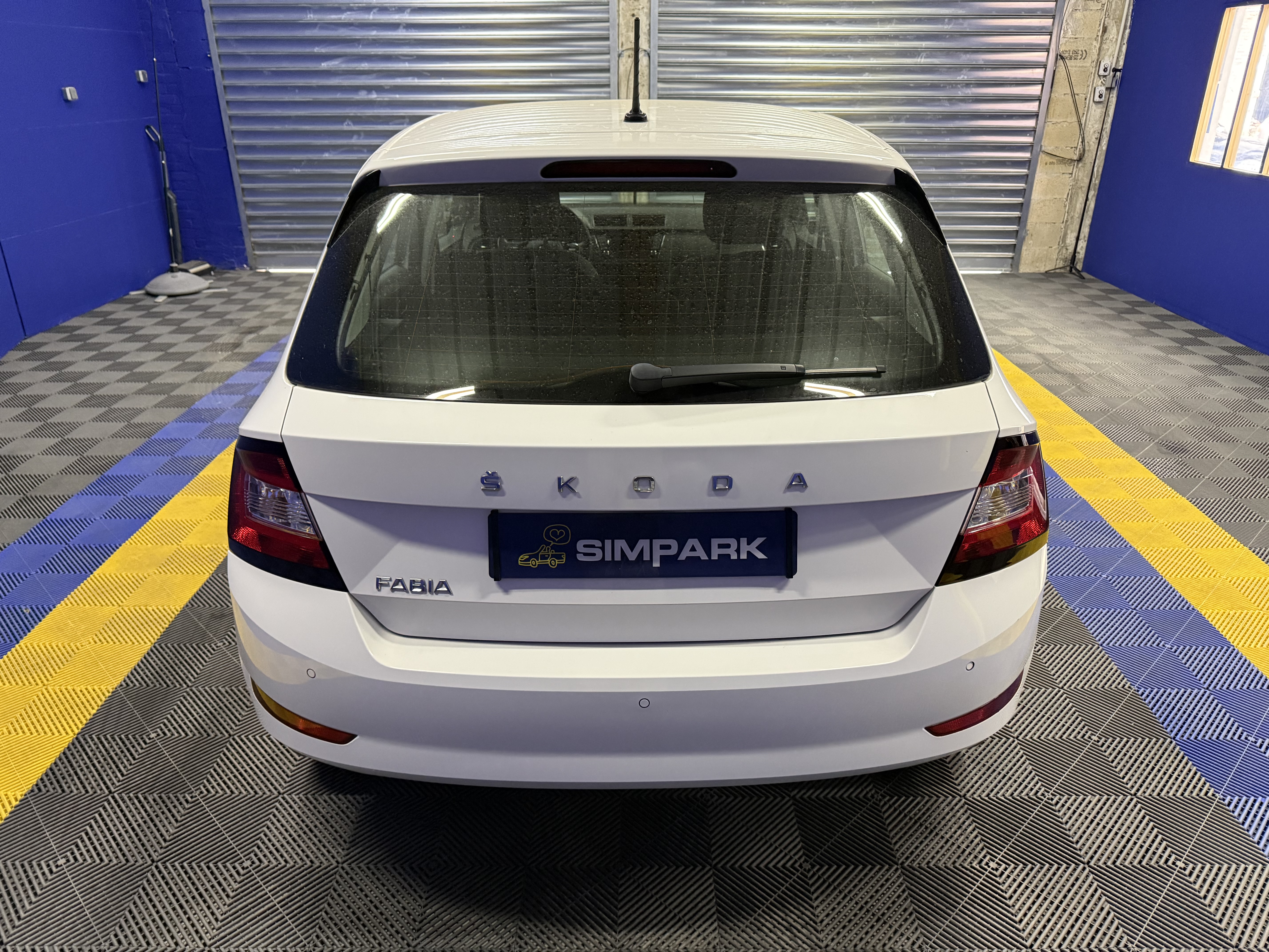SKODA FABIA 1.0 MPI 60CH - 2021 - 33650KM