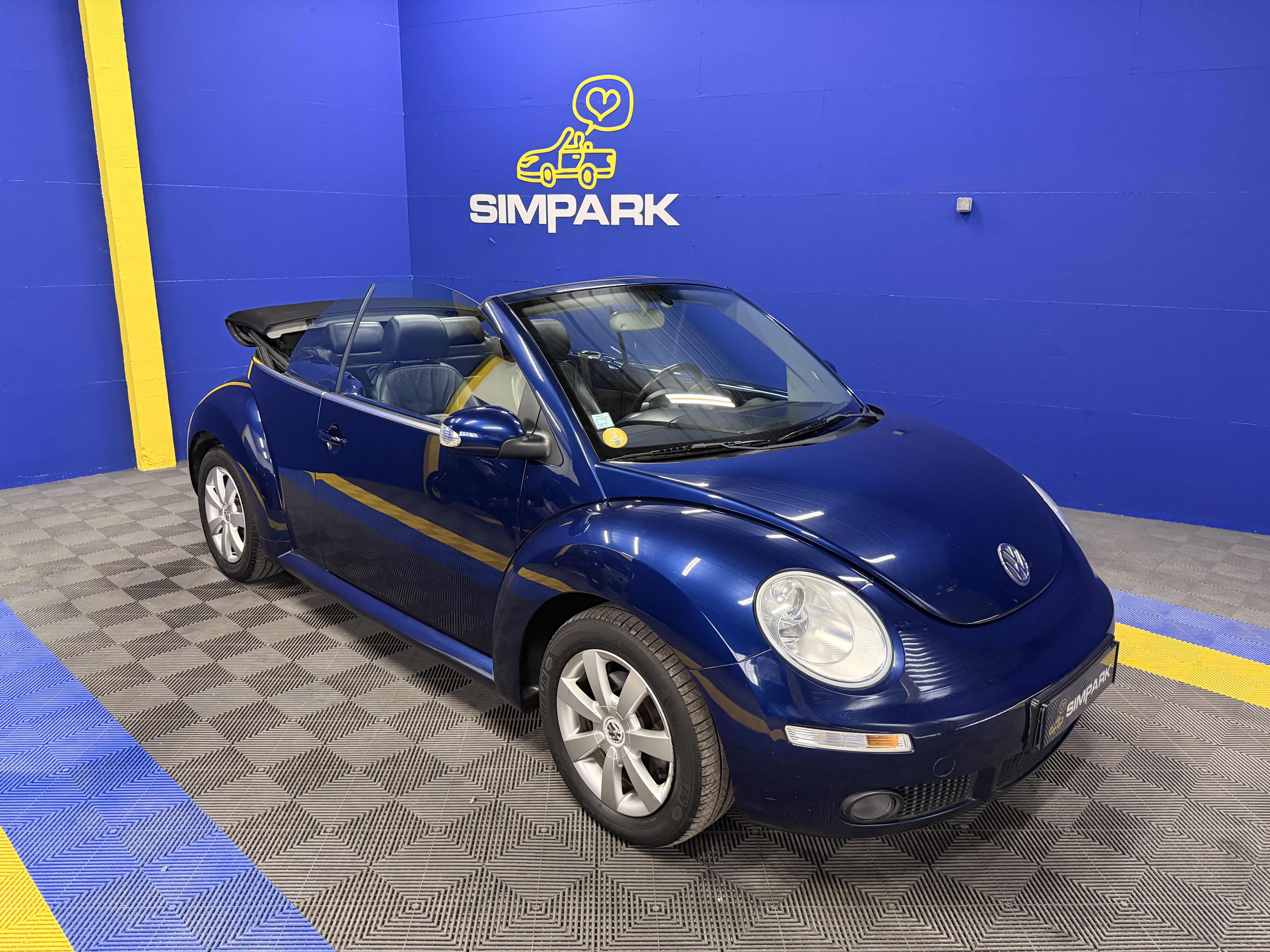 VOLKSWAGEN NEW BEETLE CABRIOLET 1.9 TDI - CARAT - 2007 - 139600KM