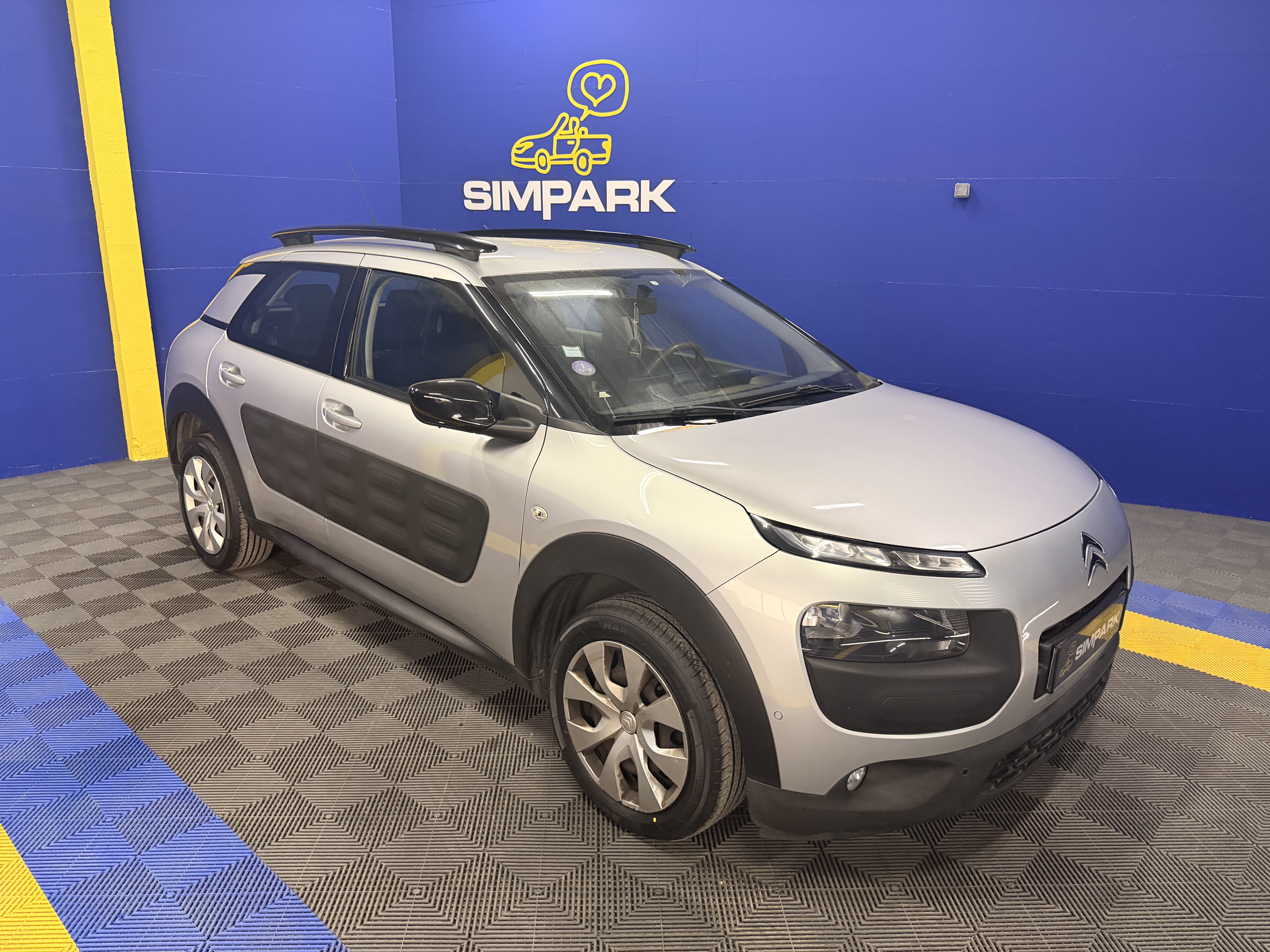 CITROËN C4 CACTUS - PURETECH 110 - FEEL EDITION - 2015 - 66000KM