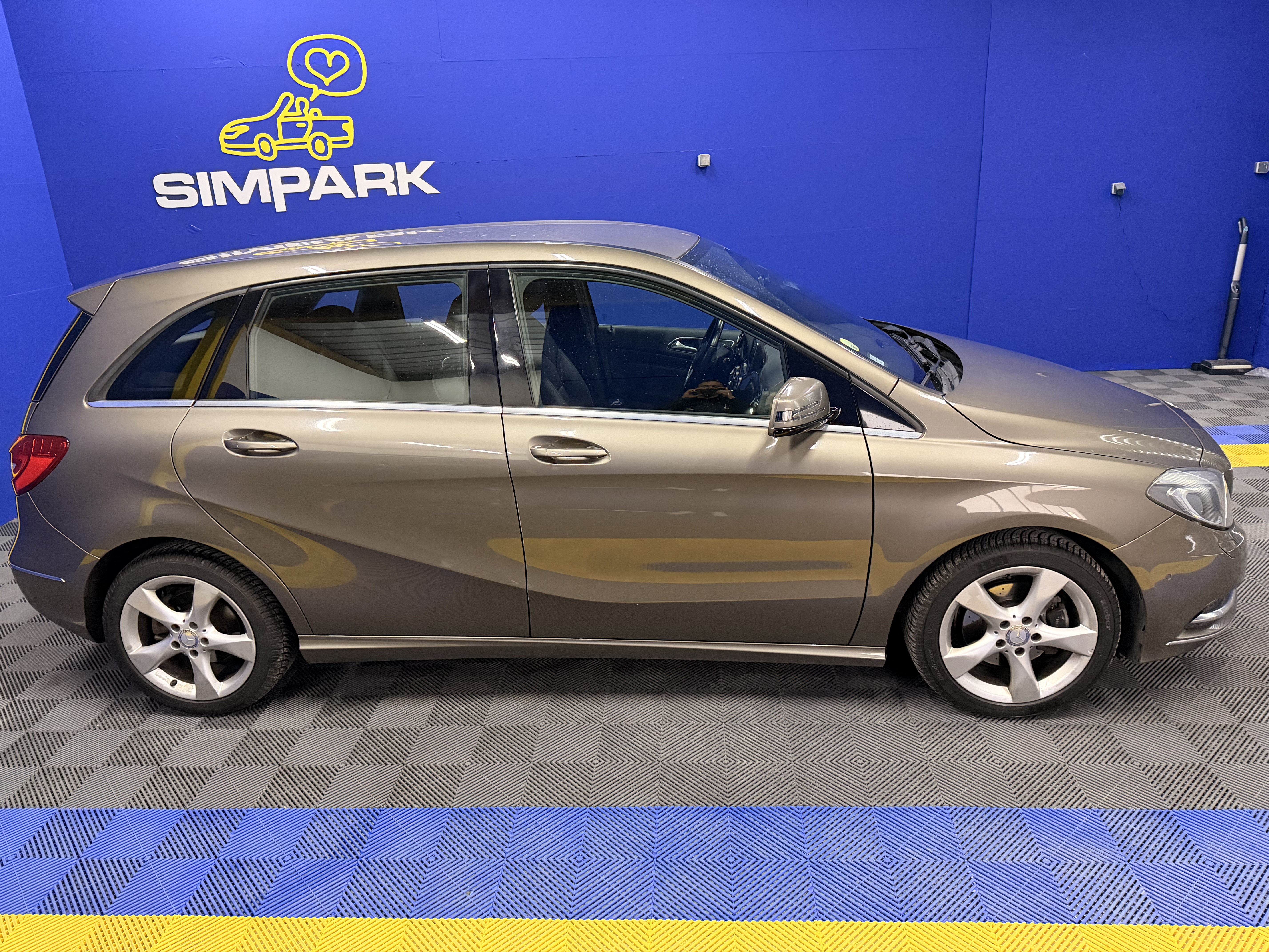 MERCEDES CLASSE B - 200 CDI - 7G DCT - 2013 - 213650KM