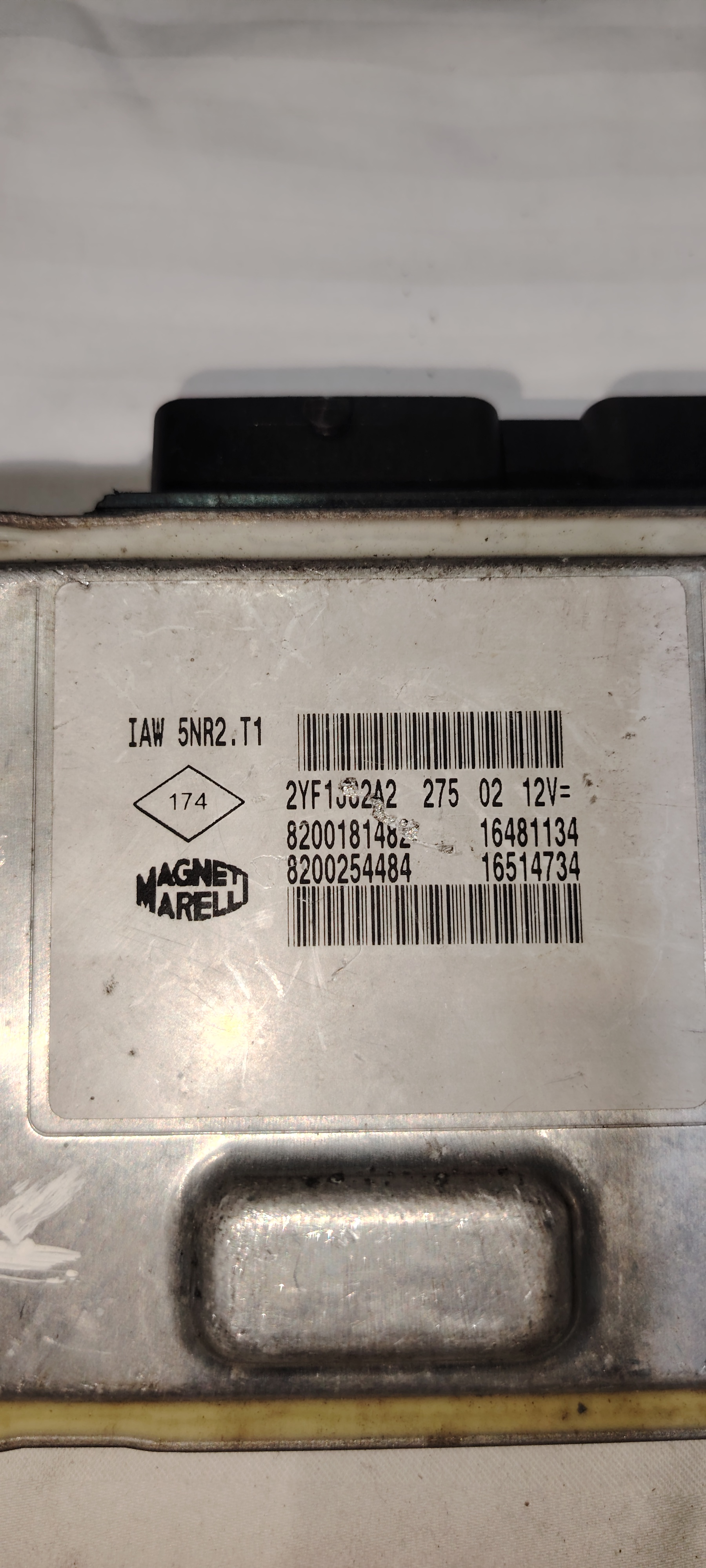 CALCULATEUR MOTEUR IAW 5NR2.T1 8200181482 8200254484 RENAULT