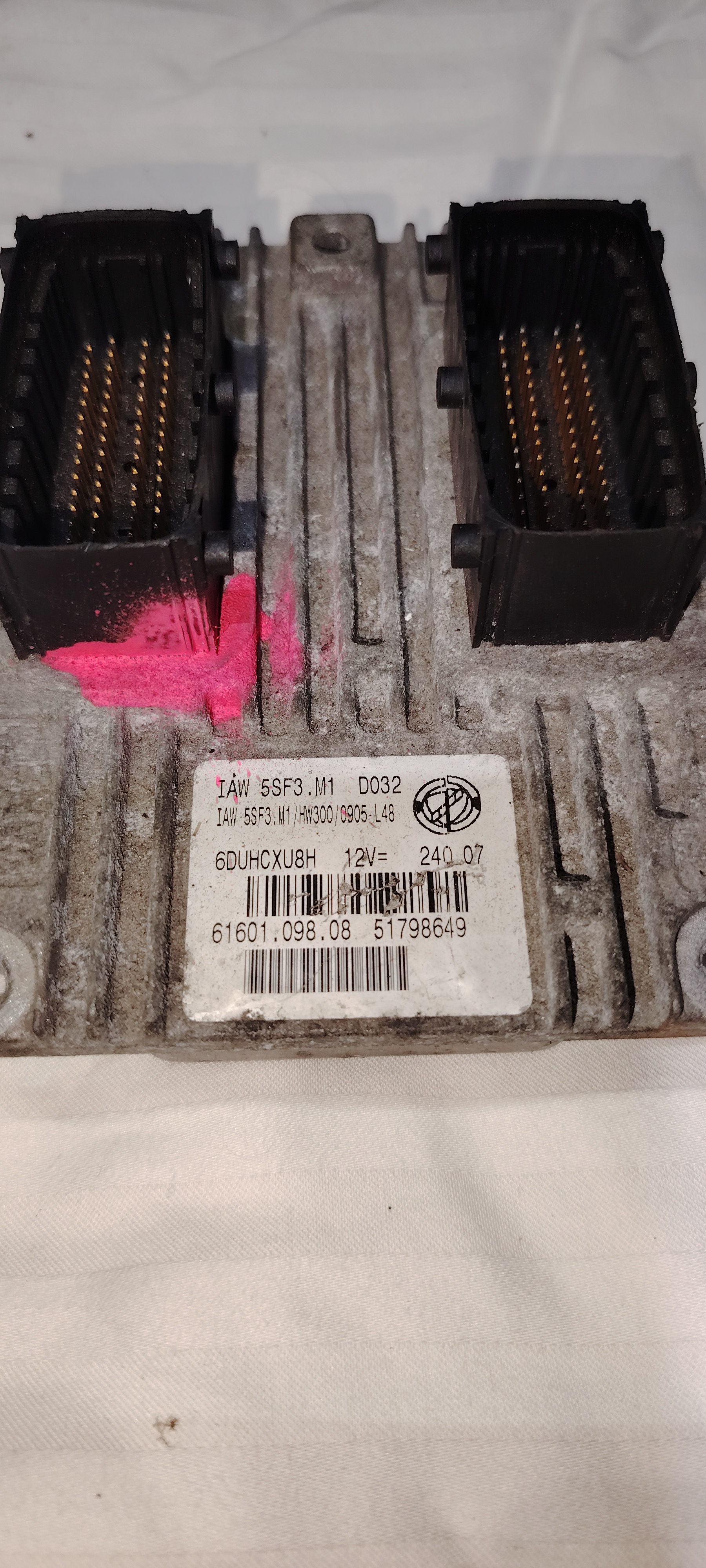 CALCULATEUR MOTEUR IAW 5SF3.M1/HW300/0905.L48 51798649 61601.098.08 FIAT