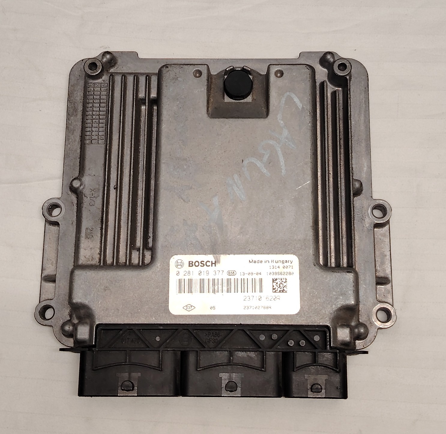 Calculateur moteur bosch EDC17CP58 0281019377 237101620R 237102788R – Renault Laguna III / Mégane III / Scénic III 2.0 dCi