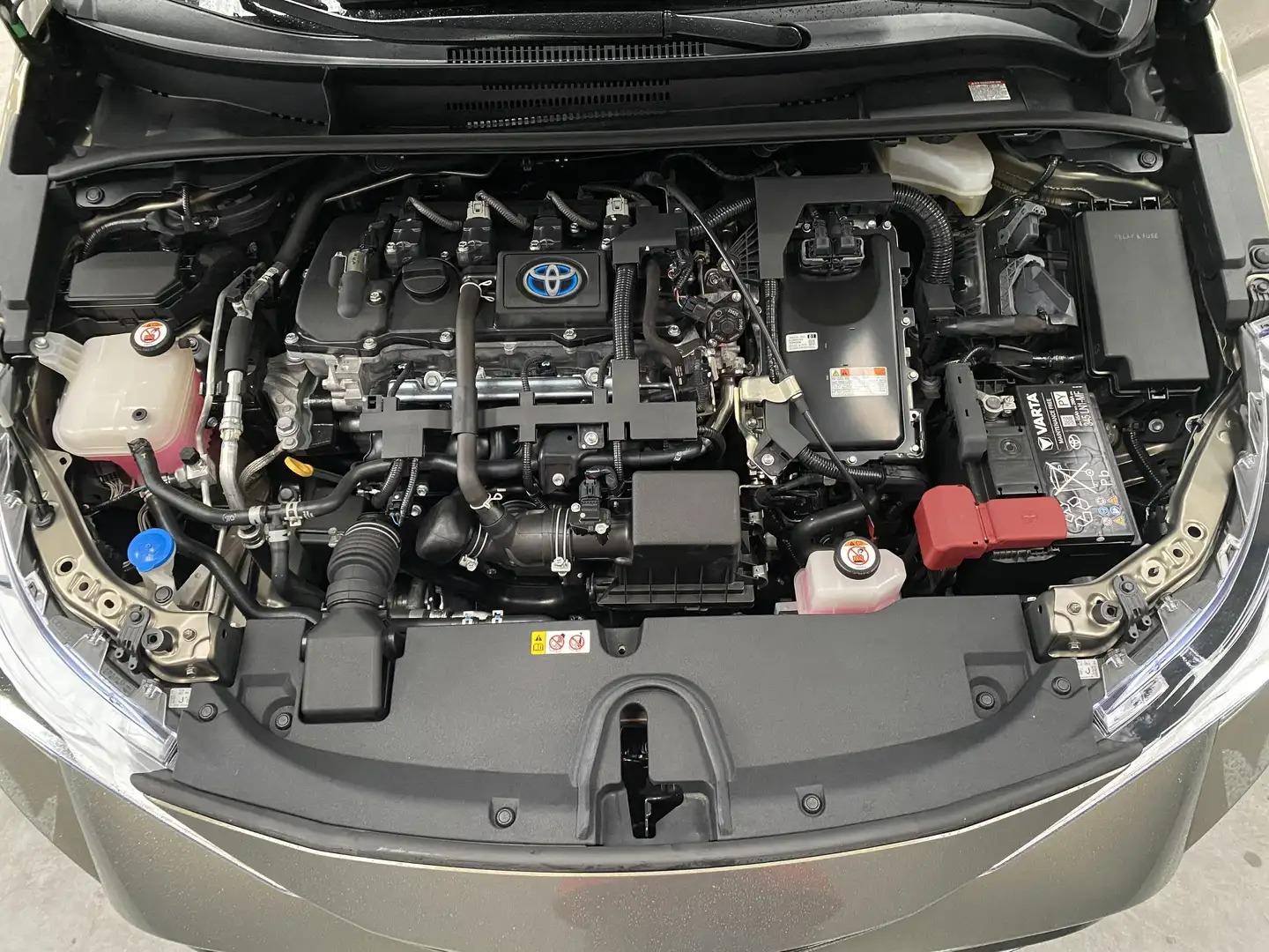 Toyota Corolla 180H Active Tech