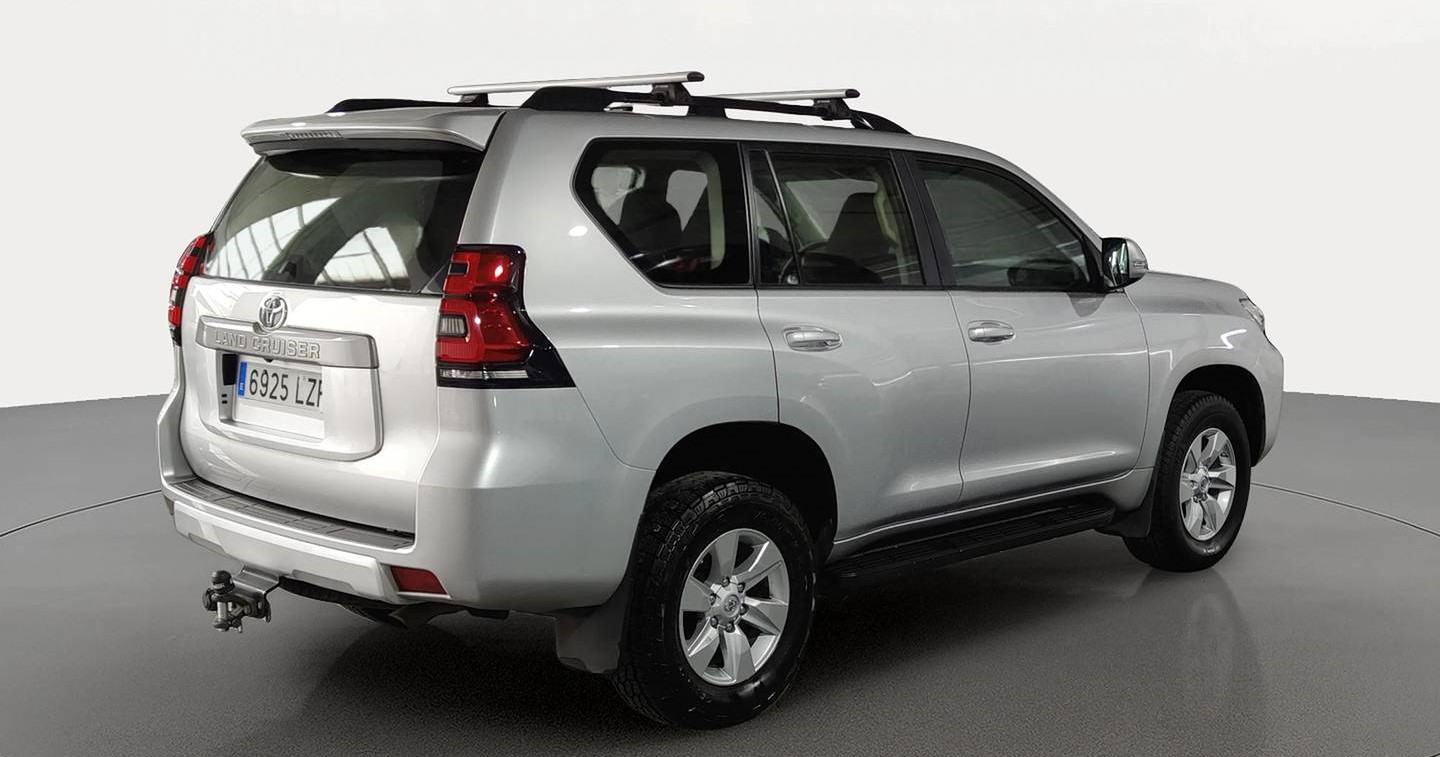 Toyota Land Cruiser  2.8 D-4D VX Auto