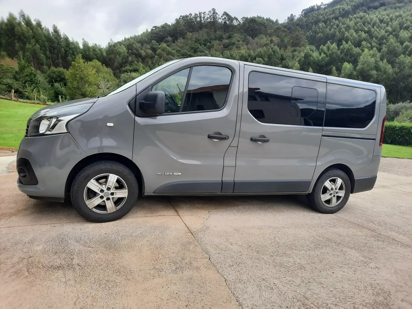 Renault Trafic Passenger 1.6dCi TT En.Edition L 125 Edition