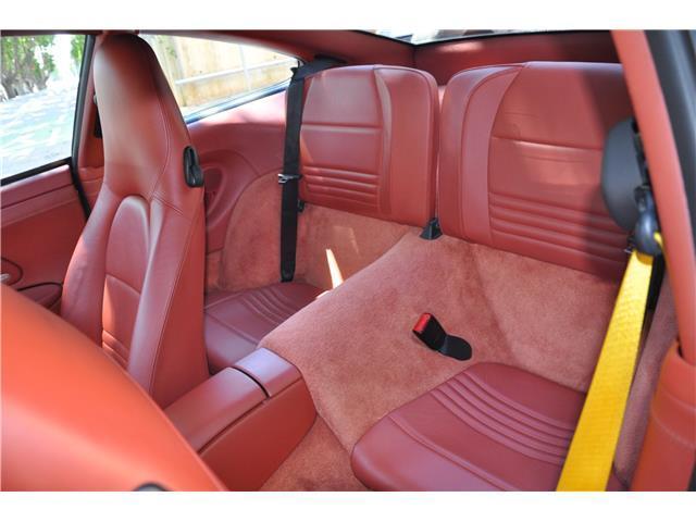 Porsche 911 Carrera 4S