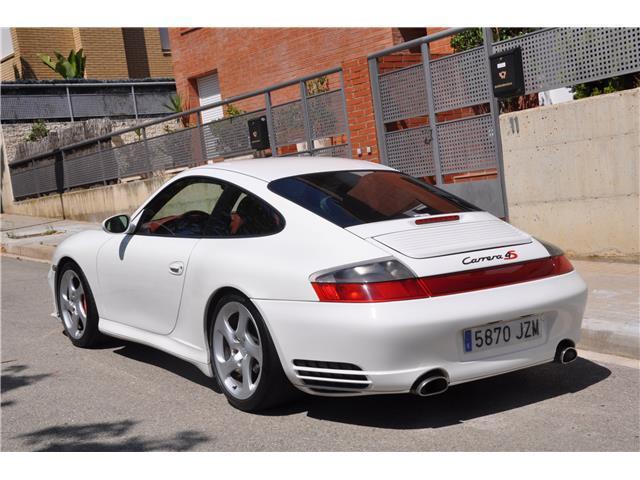 Porsche 911 Carrera 4S
