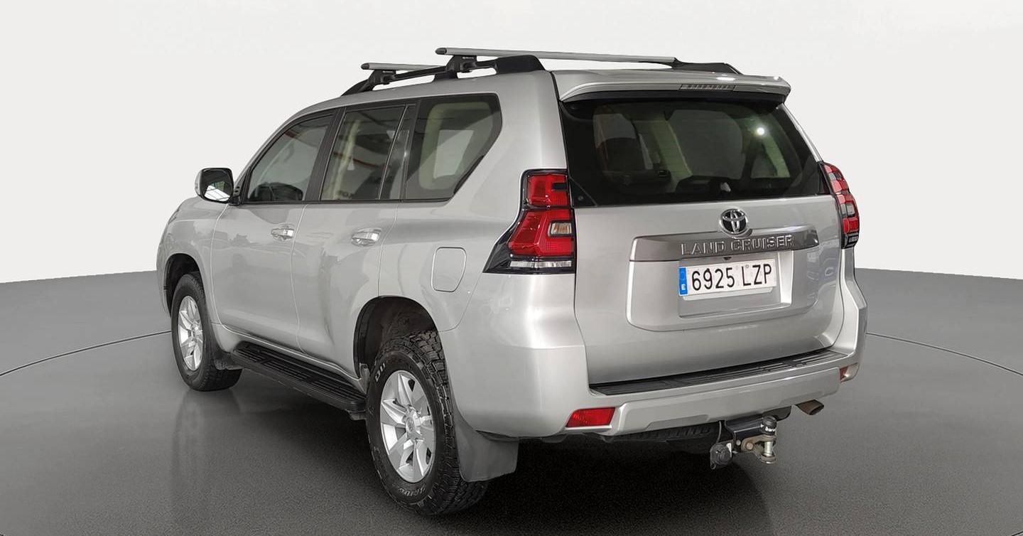 Toyota Land Cruiser  2.8 D-4D VX Auto