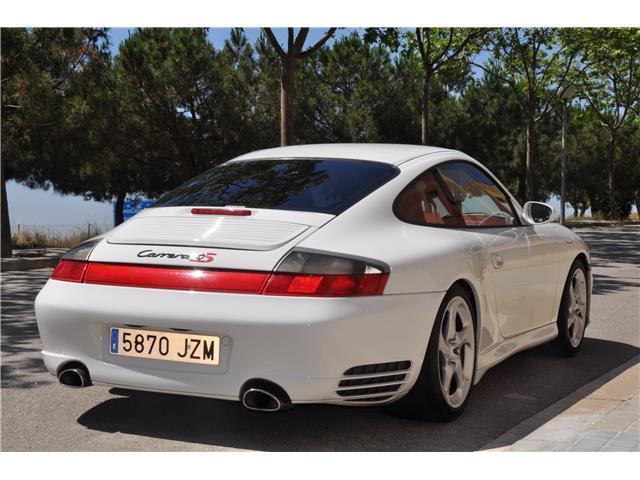 Porsche 911 Carrera 4S