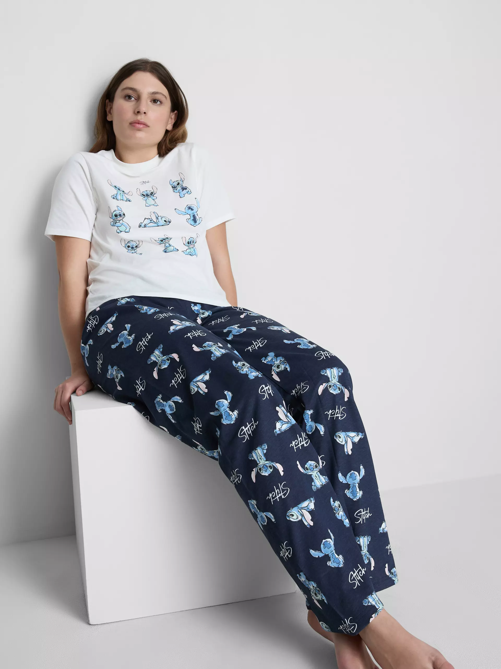 Disney's Stitch T-shirt Pyjama Set