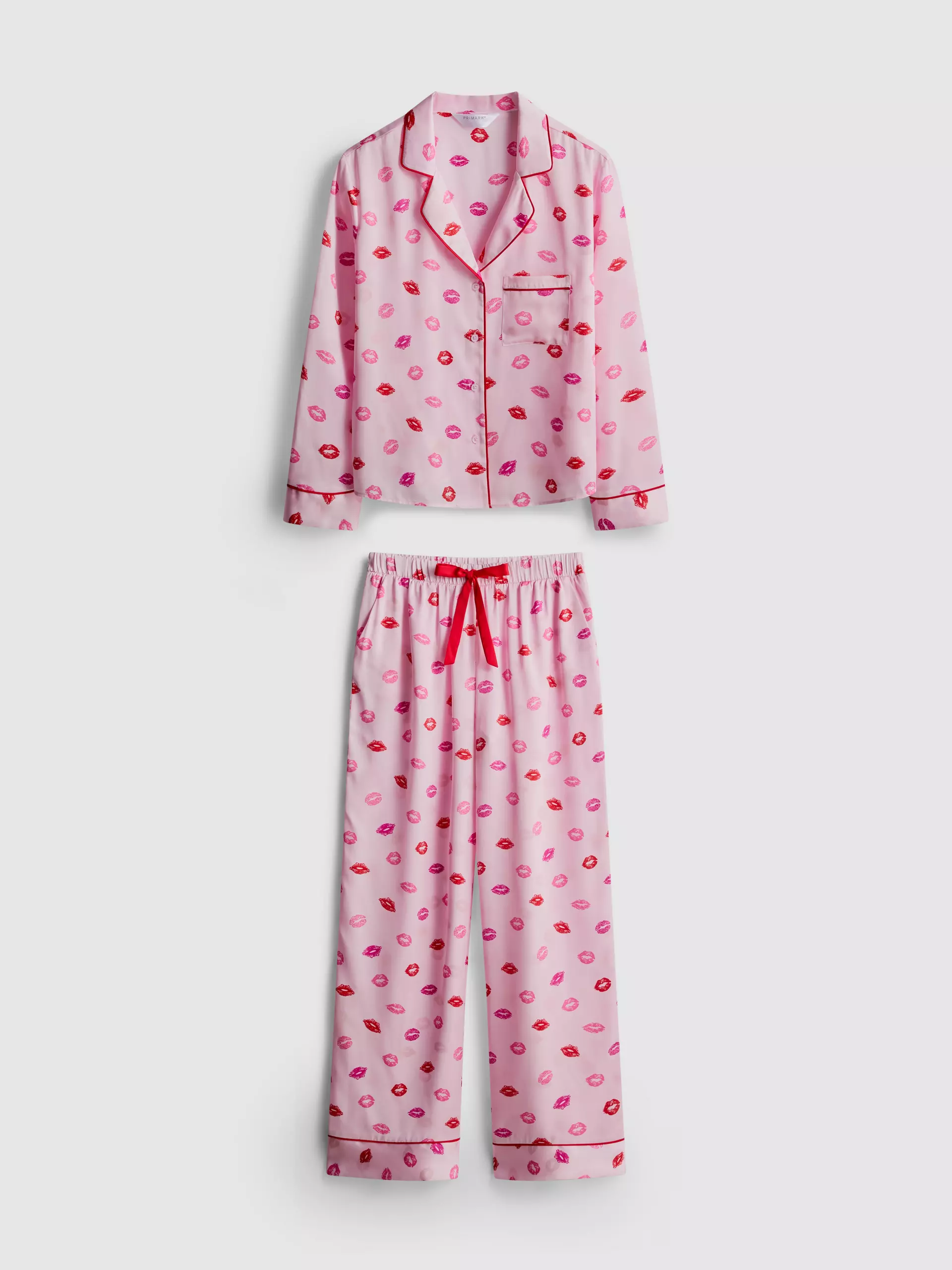 Satin Lipstick Print Long Sleeve Pyjamas
