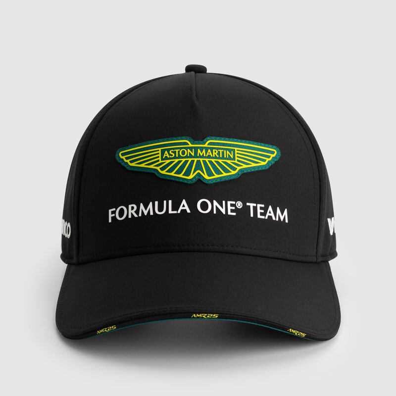 Aston Martin 2025 Black Cap