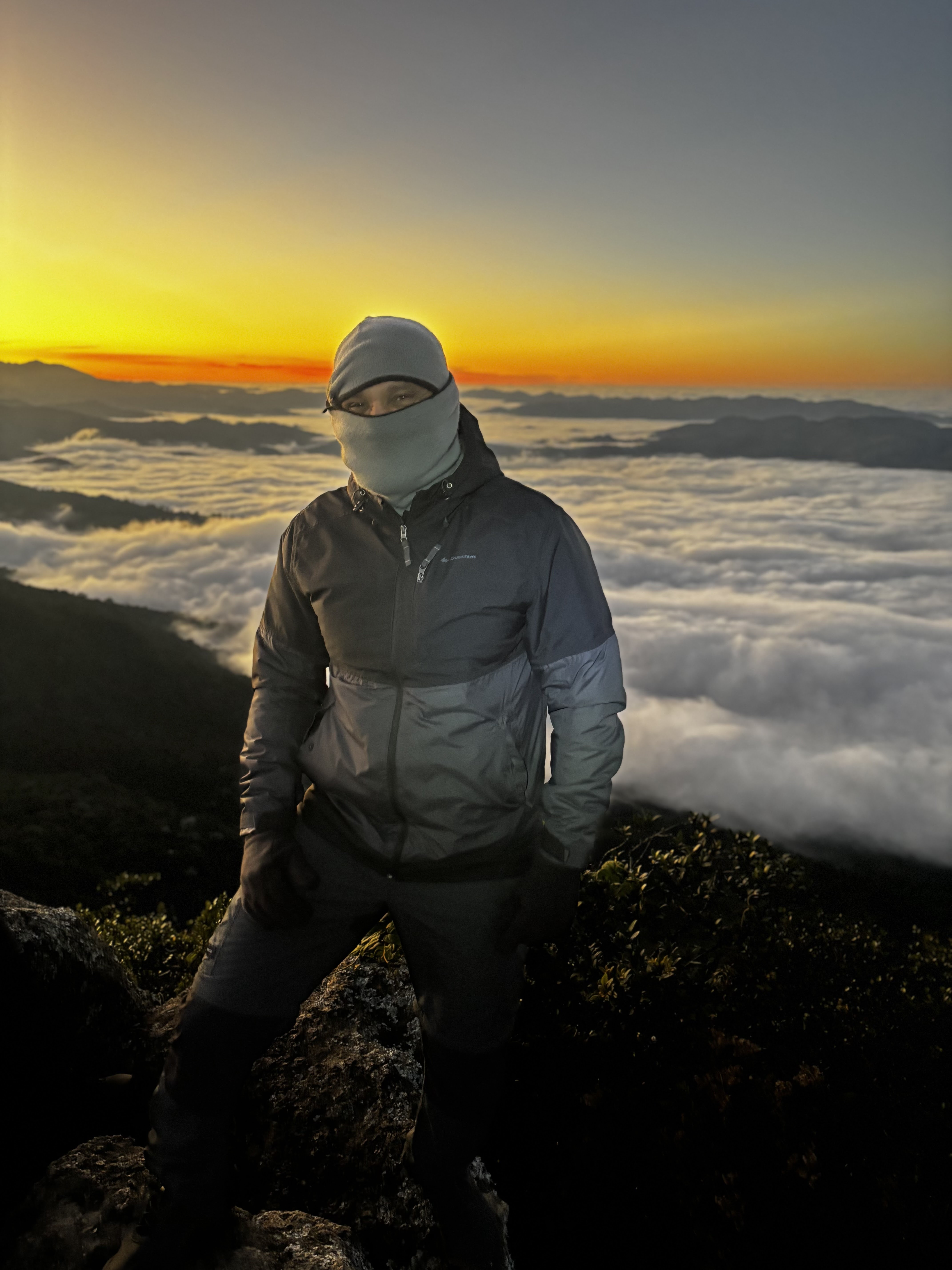📆 19/07 - Nascer do Sol no Pico do Lopo em Extrema