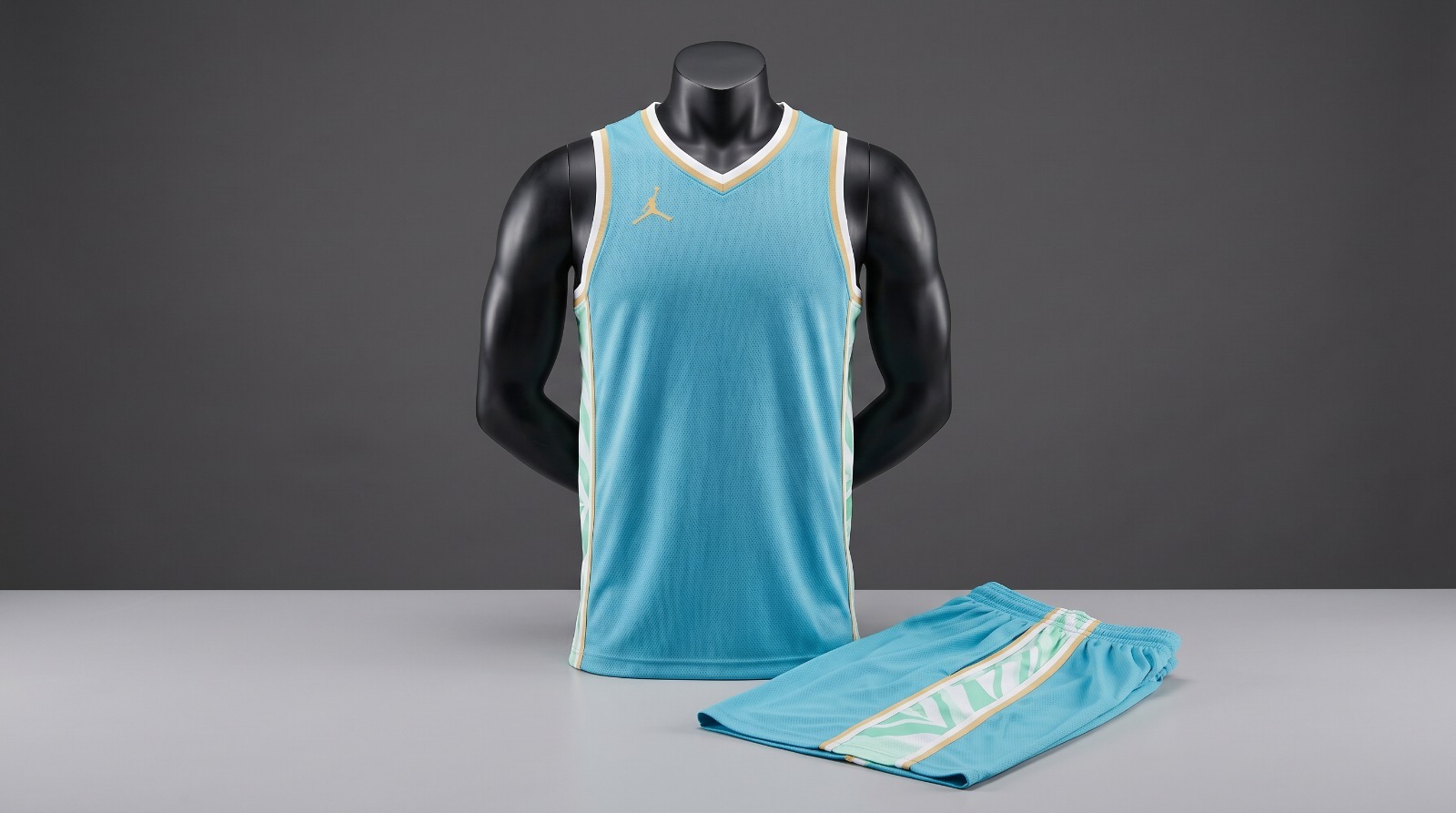 Uniforme de Básquetbol Azul Claro
