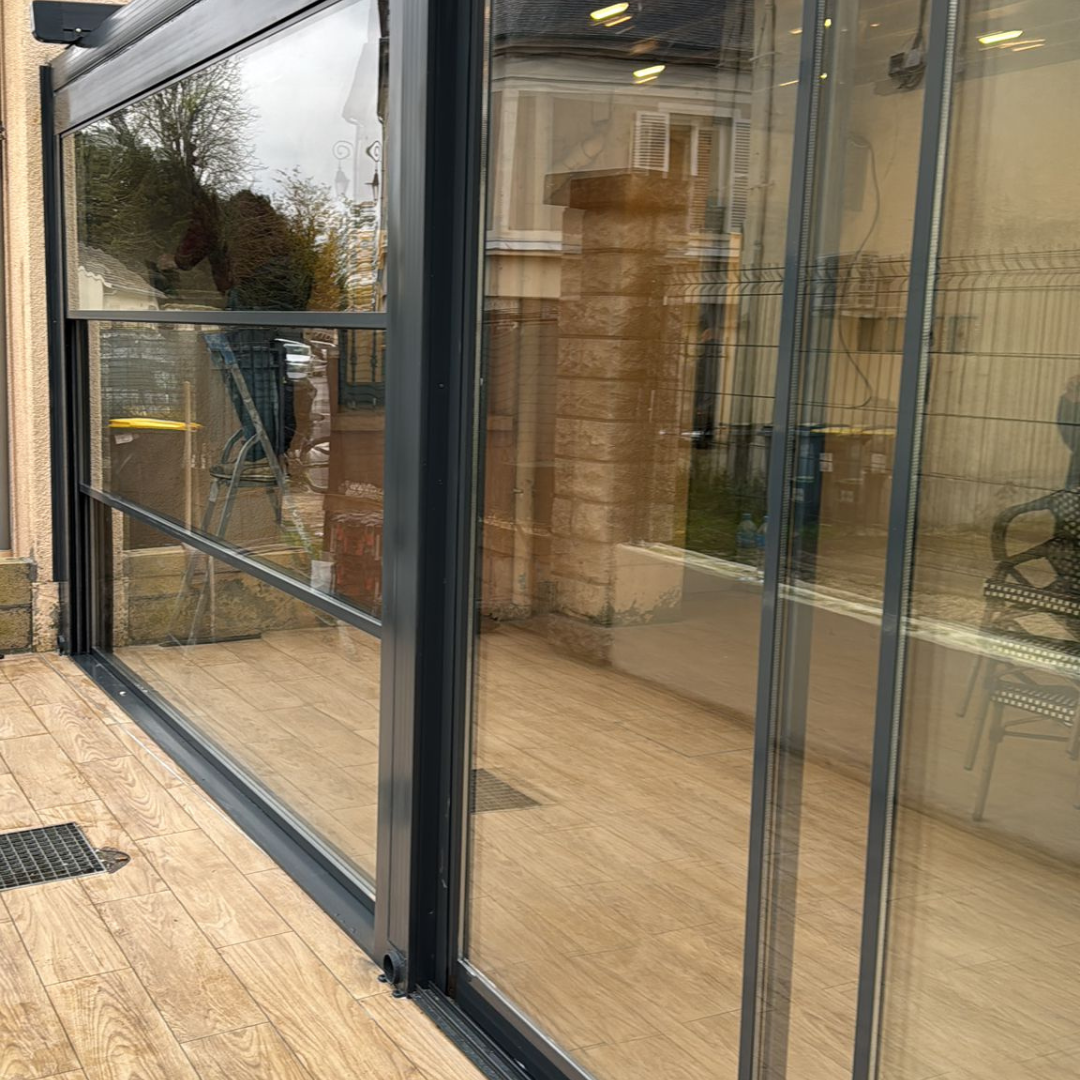 Fermetures vitrées coulissantes