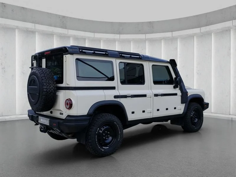 Ineos Grenadier INEOS 