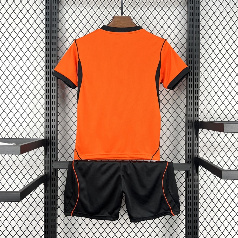 2026 conjunto 1ª equipación adulto-niños