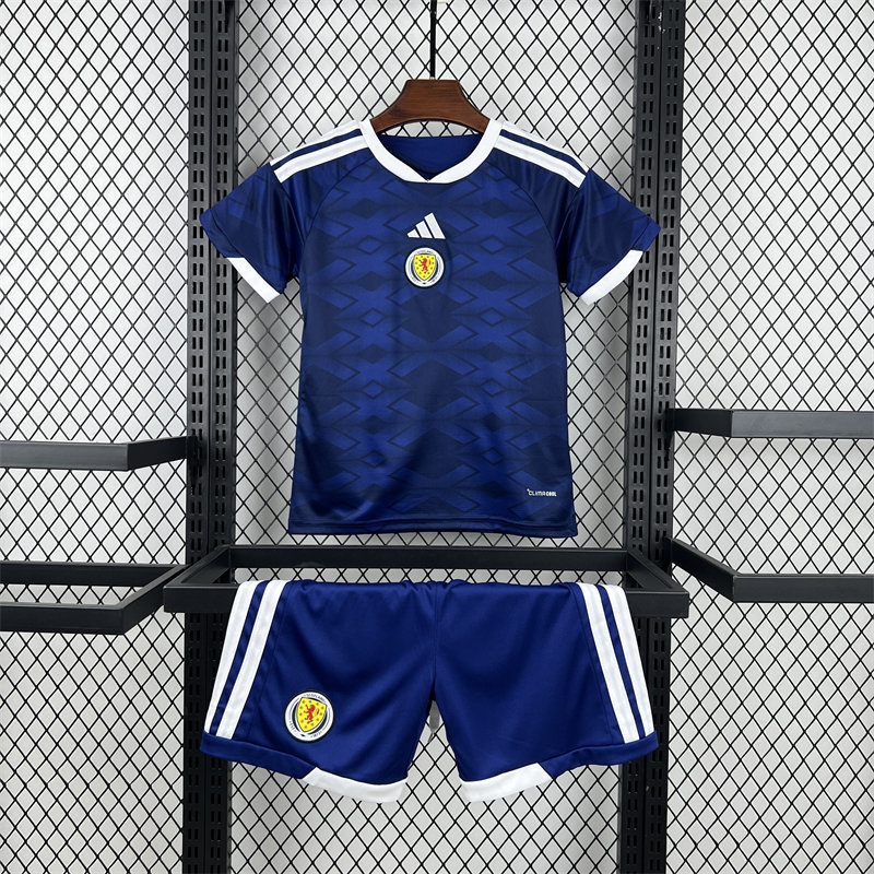 2026 conjunto 1ª equipación adulto-niños
