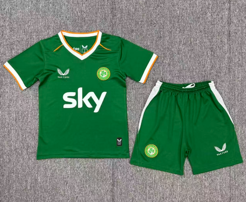2026 conjunto 1ª equipación adulto-niños