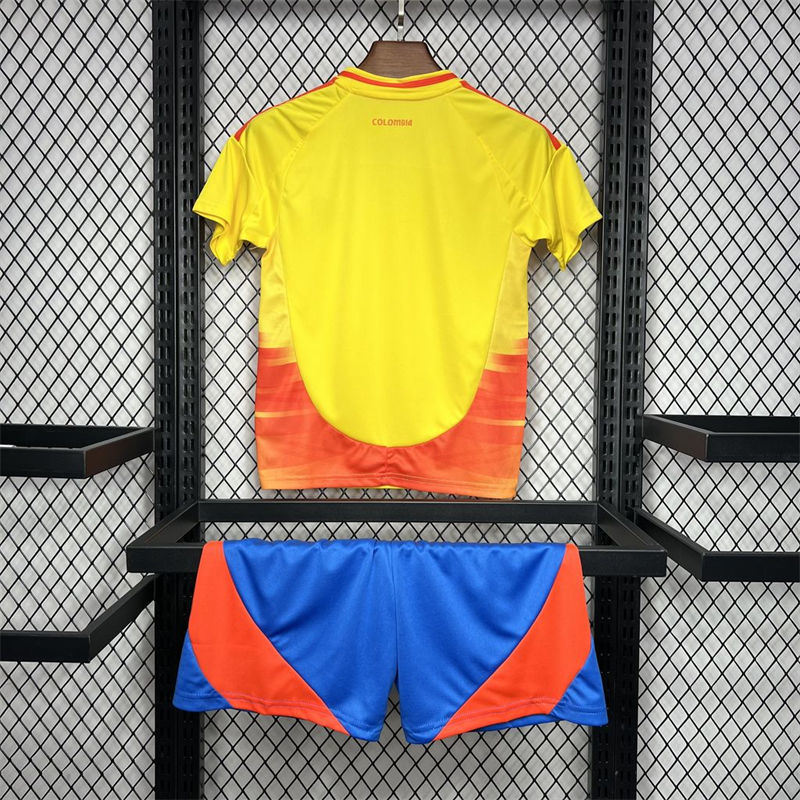 2026 conjunto 1ª equipación adulto-niños