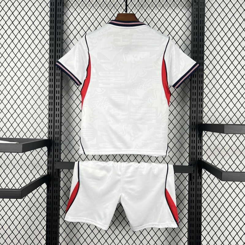 2026 conjunto 1ª equipación adulto-niños