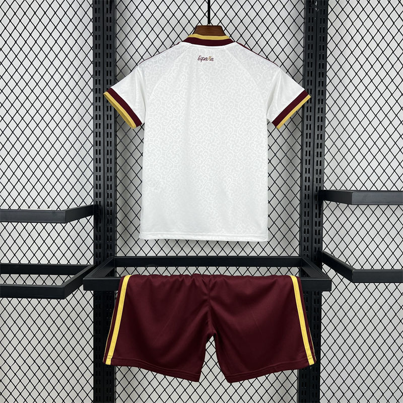 2026 conjunto 2ª equipación adulto-niños