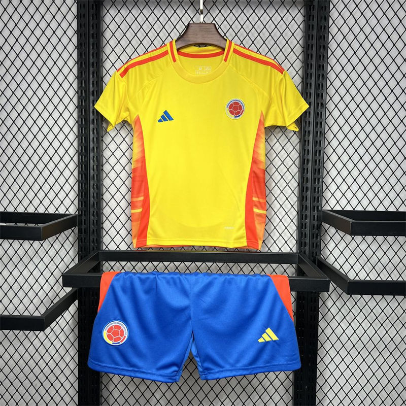 2026 conjunto 1ª equipación adulto-niños