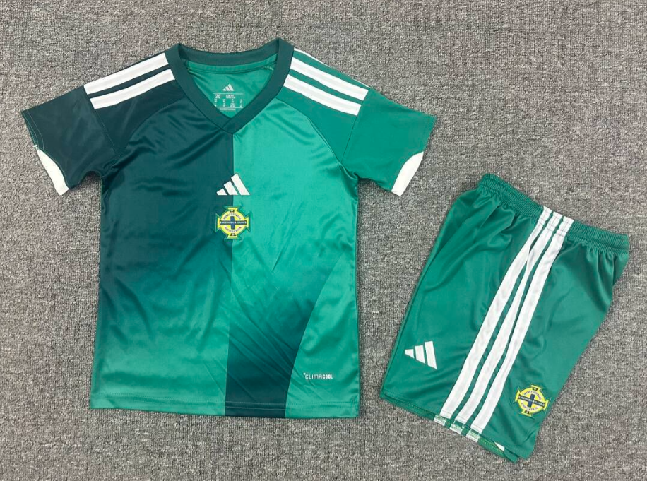 2026 conjunto 1ª equipación adulto-niños