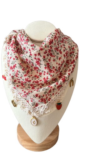 Foulard fleuri en coton
