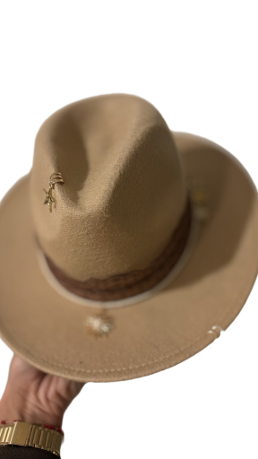 Chapeau en feutre beige