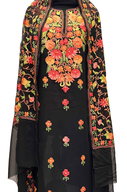 Zareen Velvet Pheran