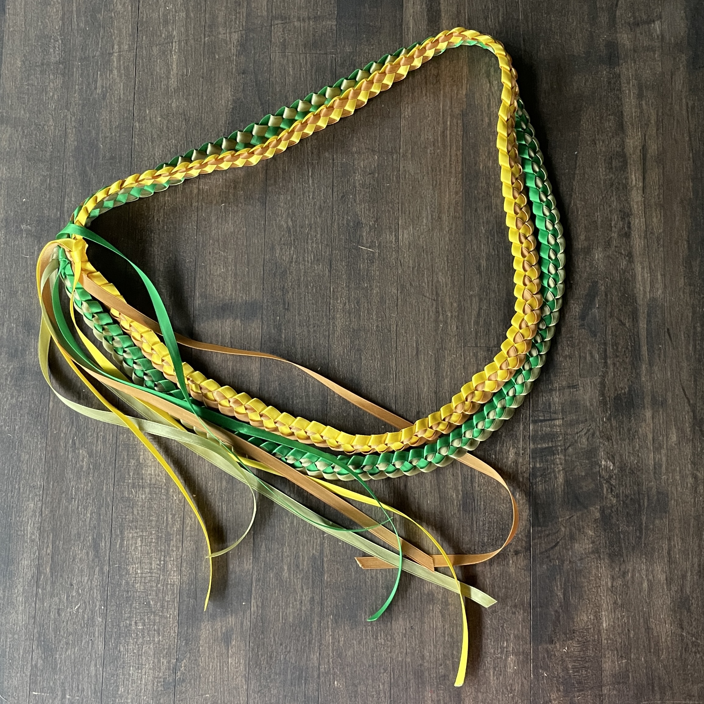 satin & grosgrain double lei