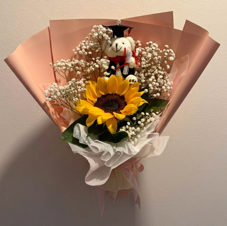 Sunflower Graduation Bouquet