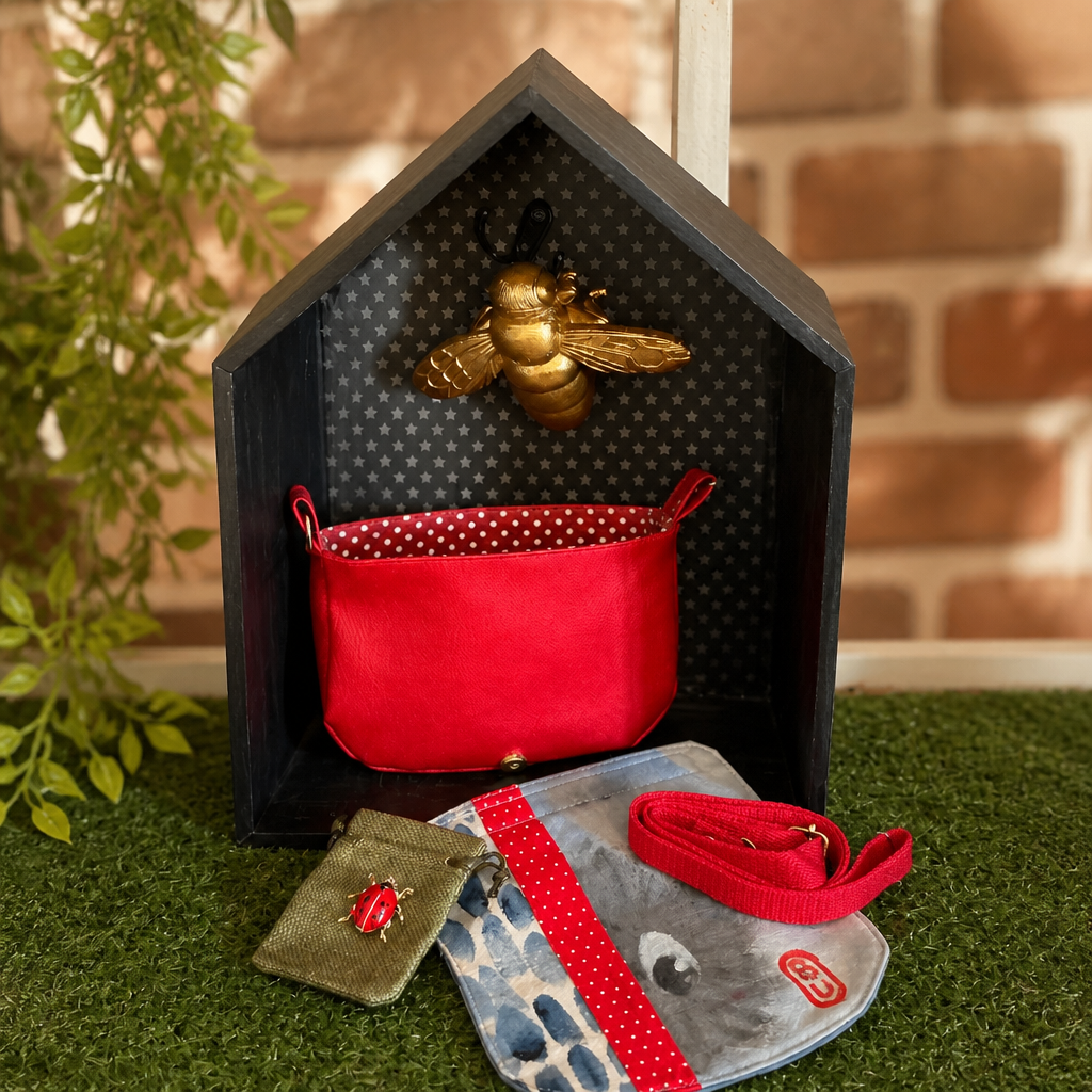 Base+rabat+sangle+broche combinaison petit monstre