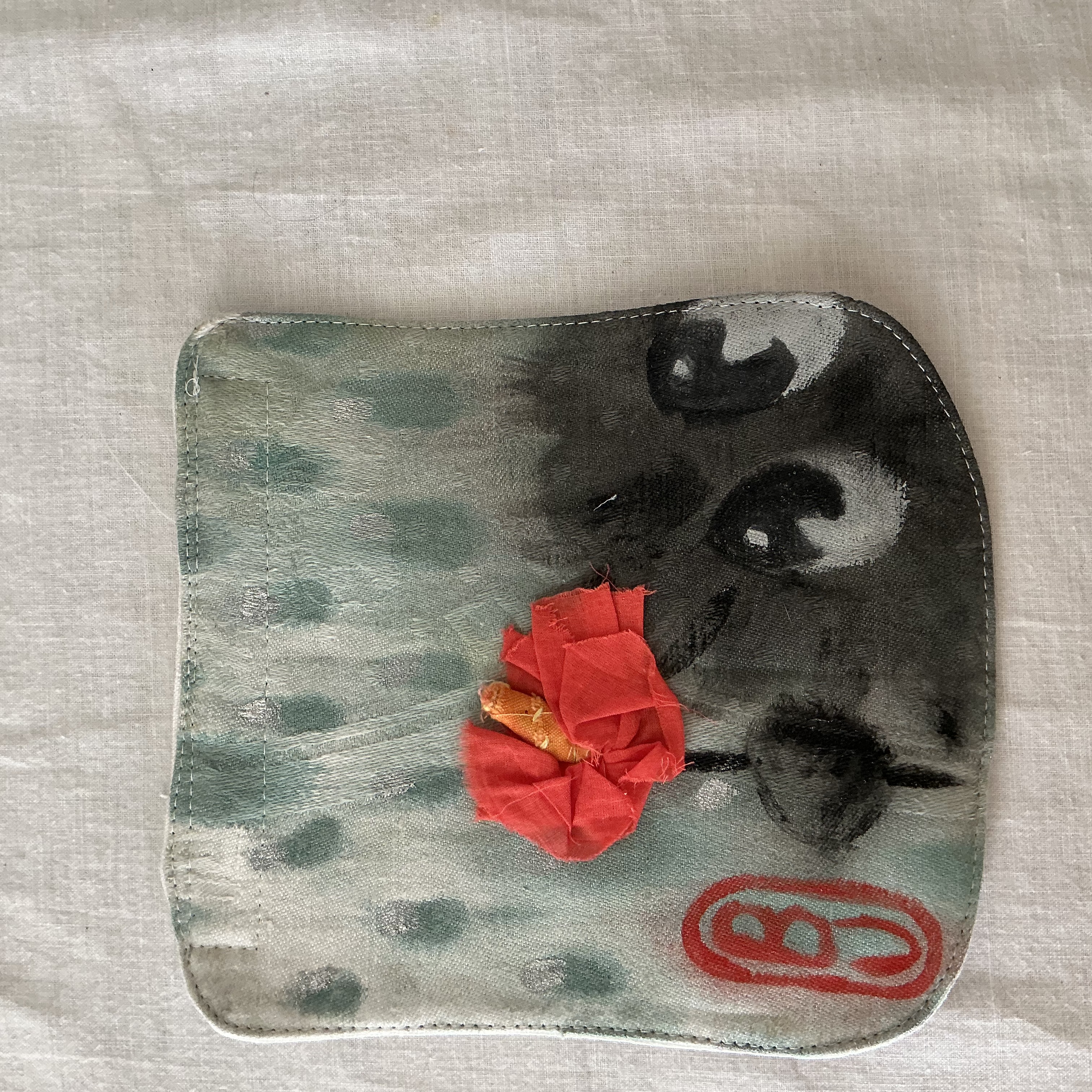 Combinaison base+rabat+sangle+broche