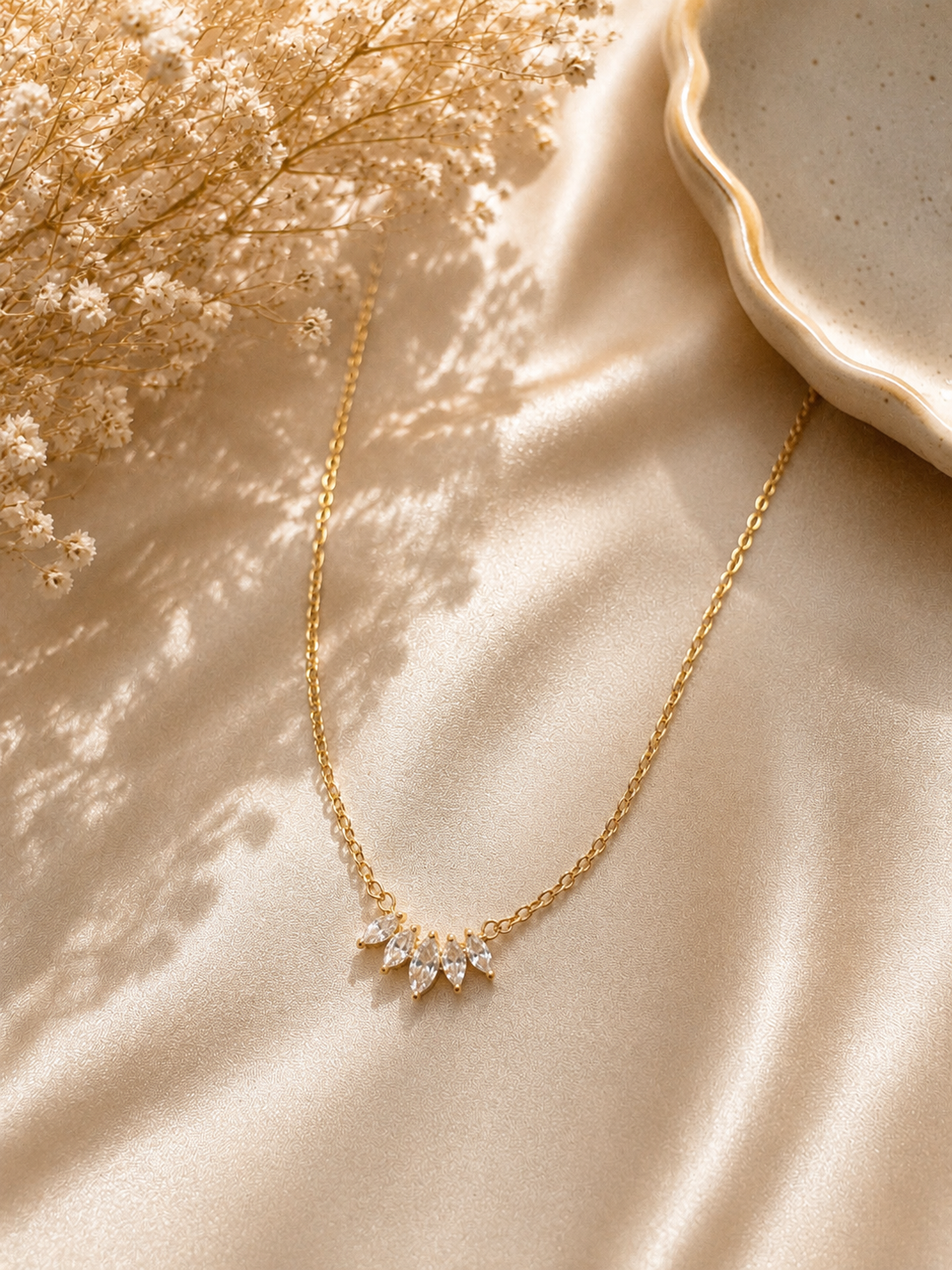 Elegant Gold Diamond Necklace