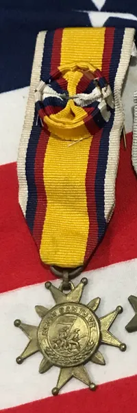 RVN People's Self- Defense Medal 1st Class original vietnam war 1960-69