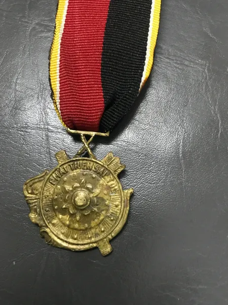Rare Vietnam Ethnic Development Medal Arvn medal
