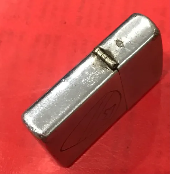 Vietnam War- 1st AIR CAV 8th ENGR. A.CO Zippo Lighter