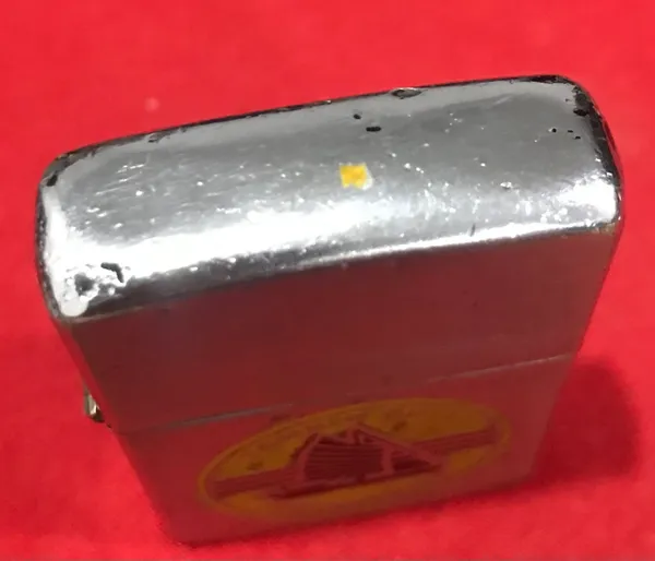 Vietnam War - US Navy Ship " Tonxin Gulf Yatch Club " Zippo Lighter