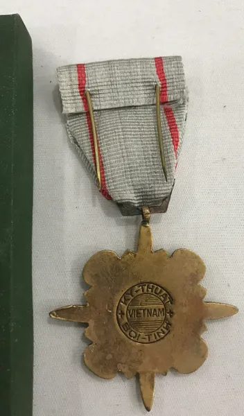 Vietnam War - Original South Vietnam Technical Service Medal(20pcs)