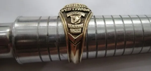 VIETNAM WAR - USA 10K GOLD 101ST AIRBORNE DIVISION RING