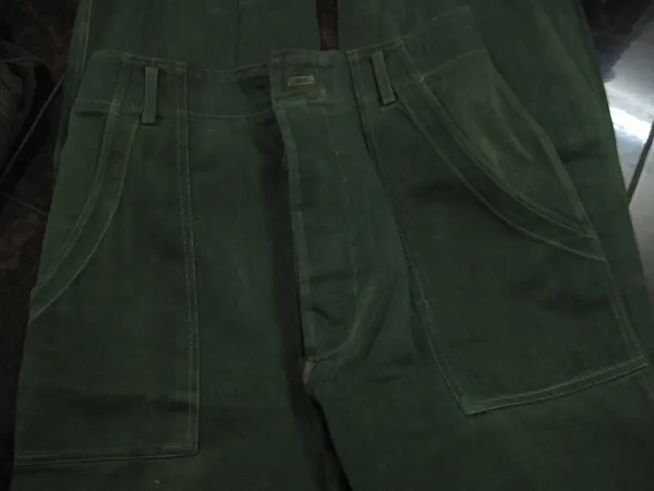 Vietnam War -UH1-C-HUEY HELICOPTER SUPPORTED MARINE COPRS/INFANTRY OFFICIER UNIFORM
