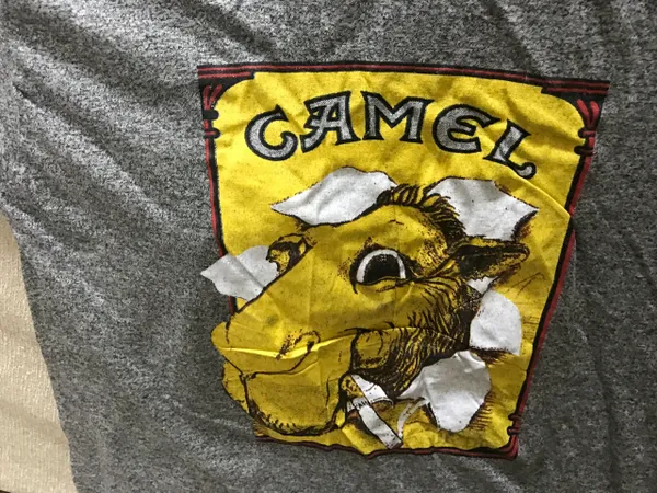 VINTAGE JOE CAMEL ORIGINAL 80'S TRI-BLEND T-SHIRT SIZE - MEDIUM 38 - 40